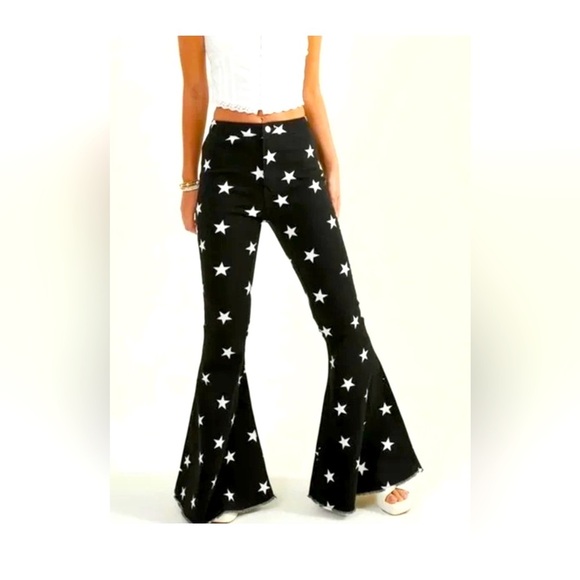 ALTAR’D STATE | NWT Star power flare jeans pants | Black White Sz Small - Picture 1 of 9